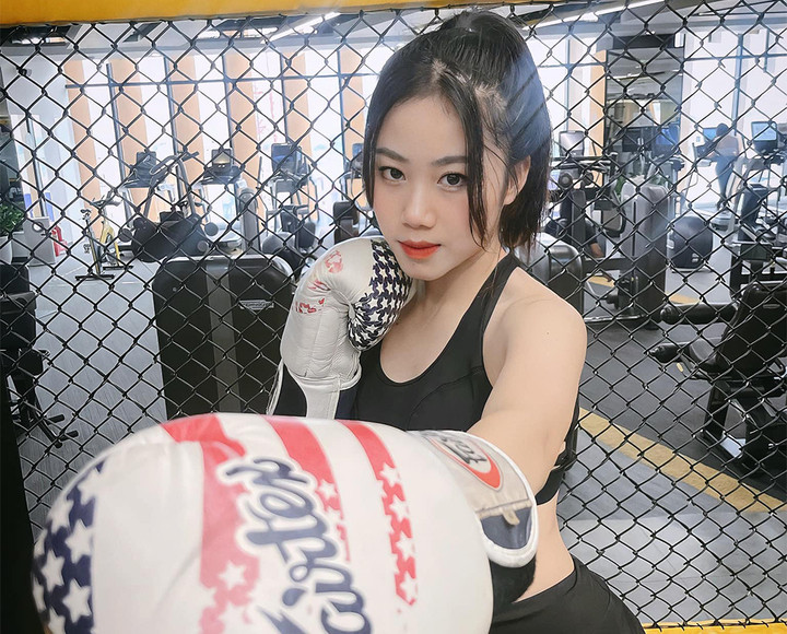 Hot girl Nóng cùng World Cup 2022: Mê Messi, kỹ năng đá bóng không phải dạng vừa - 5