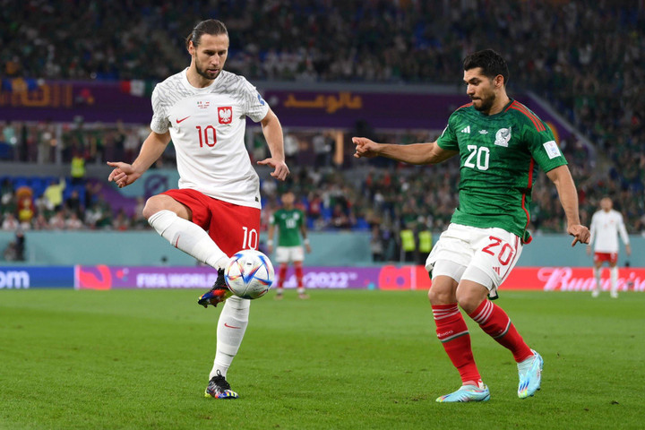 Trực tiếp bóng đá Mexico 0-0 Ba Lan: Lewandowski đá hỏng phạt đền - 5