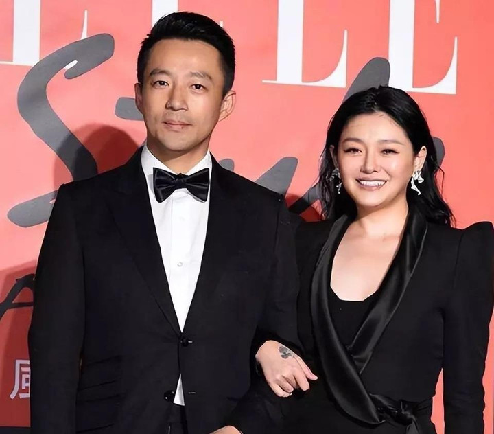 Từ Hy Viên ảnh 2 Chồng mới bị mỉa mai, Từ Hy Viên mang tấm nệm trả cho chồng cũ - 4