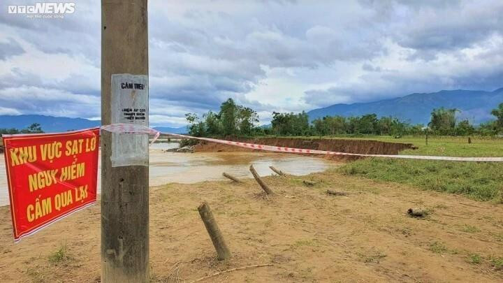 'Hà bá' ngoạm 3ha đất, uy hiếp nhà cửa: Quảng Nam muốn 'rót' 100 tỷ dựng bờ kè - 2