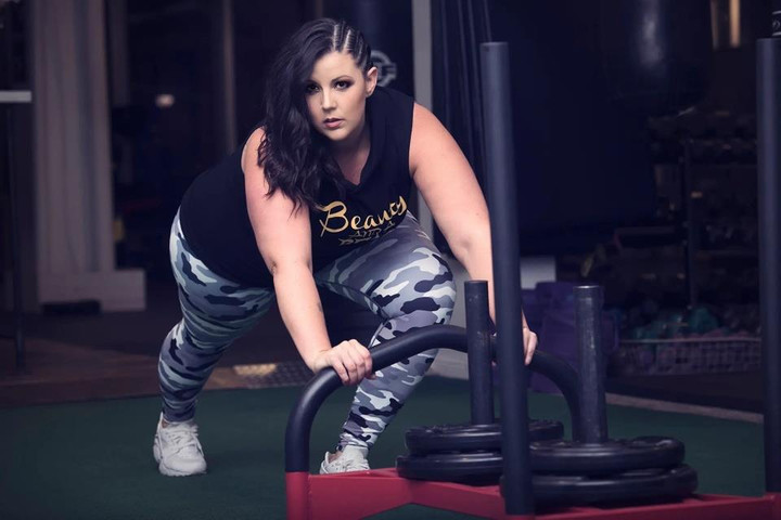 Cô gái nặng hơn 100 kg trở thành HLV thể hình nổi tiếng - 1