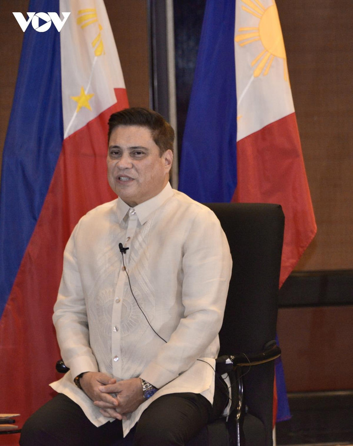 Chủ tịch Quốc hội Vương Đình Huệ hội đàm với Chủ tịch Thượng viện Philippines - 3