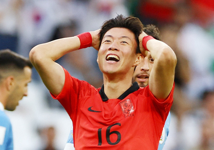 Trực tiếp bóng đá Uruguay 0-0 Hàn Quốc: Cơn khát bàn thắng - 4