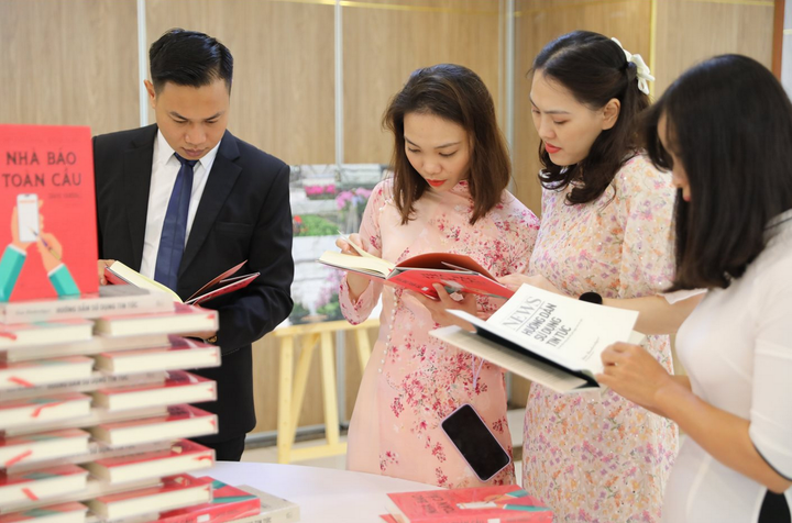 Dự án phát triển báo chí Việt Nam tổ chức Lễ ra mắt sách năm 2022 - 3