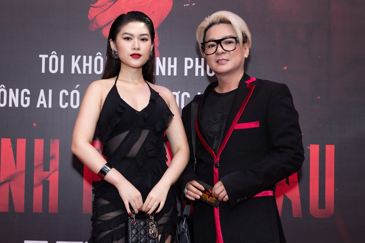 Vợ chồng O Sen 'dính như sam', Cát Phượng trẻ trung bất ngờ - 10