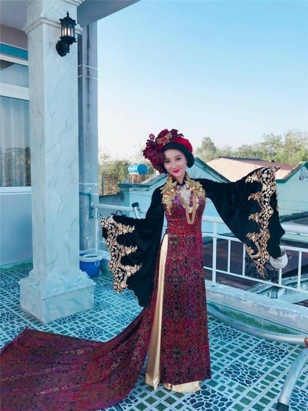 Khoe ảnh cưới, vợ chồng Lê Dương Bảo Lâm khiến người hâm mộ bật cười - 4