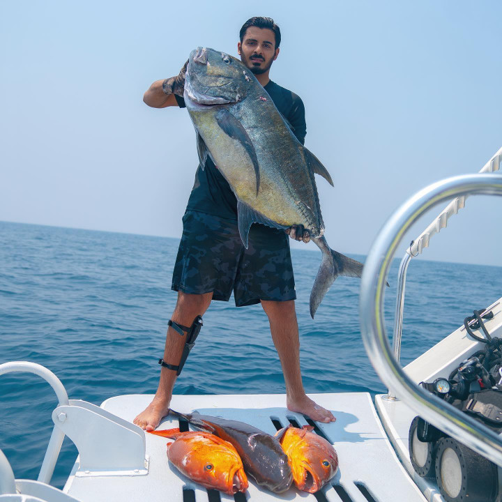 Cuộc sống của hoàng tử Qatar làm chỉ huy an ninh cho World Cup 2022 - 6