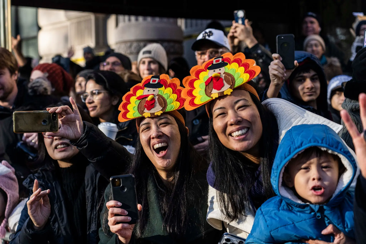 New York đón lễ Tạ ơn đầy màu sắc sau 2 năm đại dịch - 2