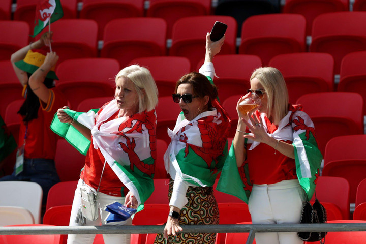 Trực tiếp bóng đá Xứ Wales 0-2 Iran: Bàn thắng liên tiếp - 10