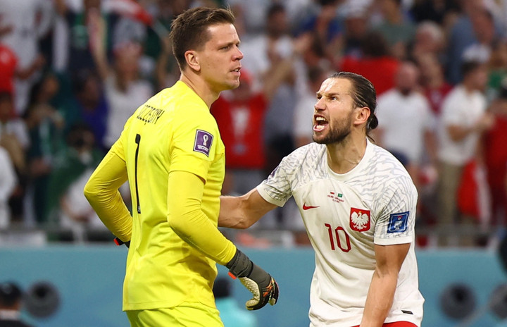 Trực tiếp bóng đá Ba Lan 2-0 Ả Rập Xê Út: Lewandowski lập công - 4