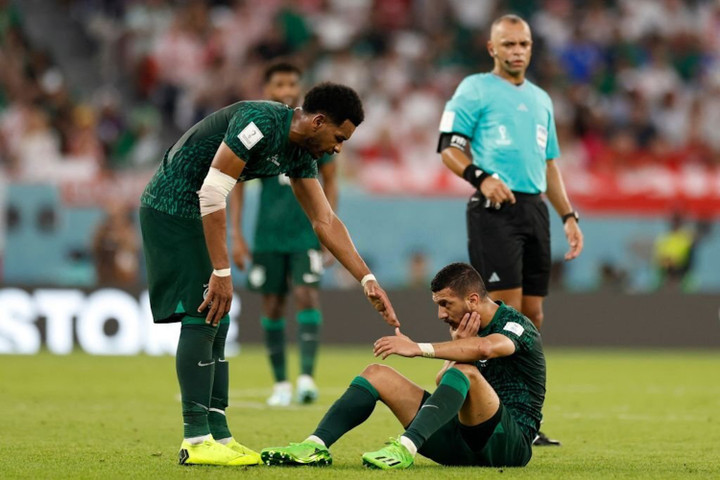 Trực tiếp bóng đá Ba Lan 2-0 Ả Rập Xê Út: Lewandowski lập công - 5