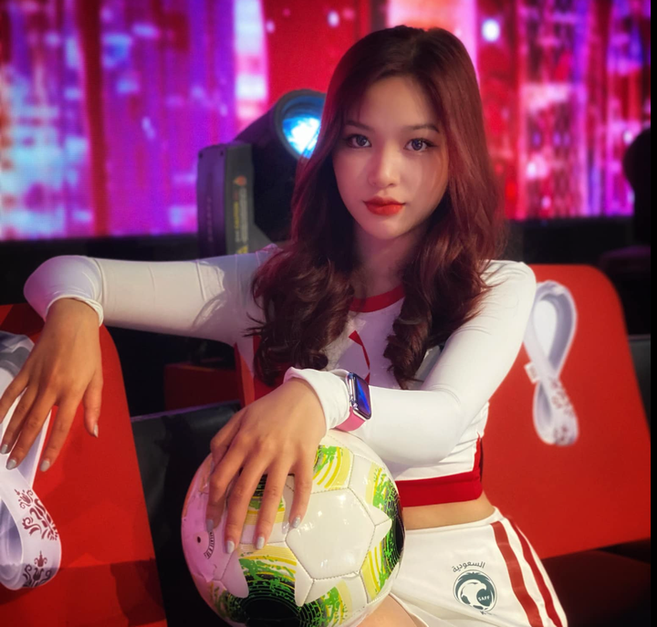 Dàn mỹ nữ Nóng cùng World Cup tiếp tục lên sóng VTV3 - 2