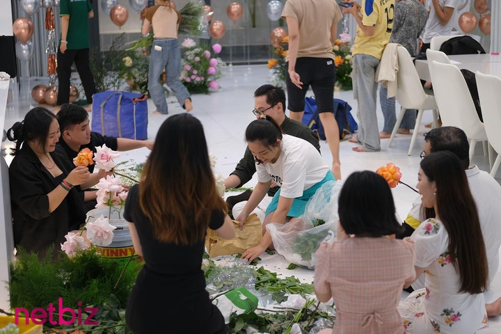 Thủy Tiên bất ngờ với tiệc sinh nhật do Công Vinh và fans bí mật thực hiện - 1