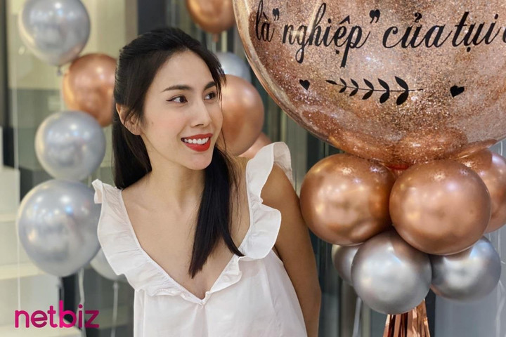 Thủy Tiên bất ngờ với tiệc sinh nhật do Công Vinh và fans bí mật thực hiện - 10