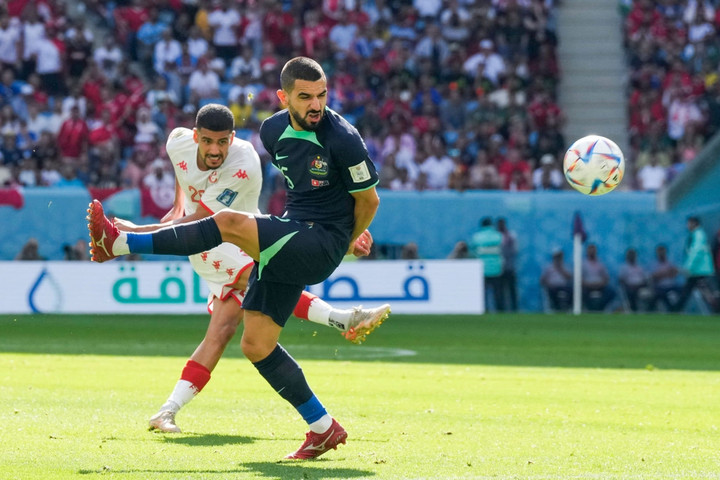Trực tiếp bóng đá Tunisia 0-1 Australia: Siêu phẩm đánh đầu ngược - 2