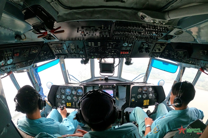 Những 'sứ giả bầu trời' sẵn sàng trước ngày hội - 17