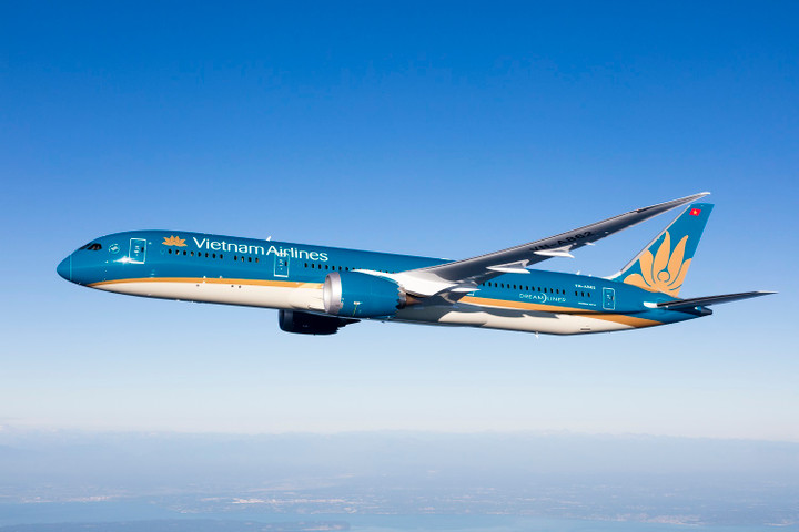 Vietnam Airlines kỷ niệm một năm mở đường bay thẳng Việt - Mỹ - 1