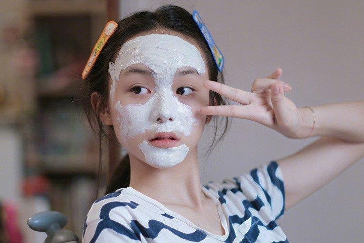 14 tuổi, sao nhí 'Bố ơi mình đi đâu thế' xinh như hoa, cao vượt bố