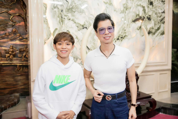 Sao Việt 30/11: Hồ Văn Cường ngày càng bảnh bao từ khi được Ngọc Sơn đỡ đầu - 1