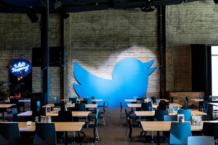 Nhân viên Twitter mừng rỡ khi bị sa thải - 1