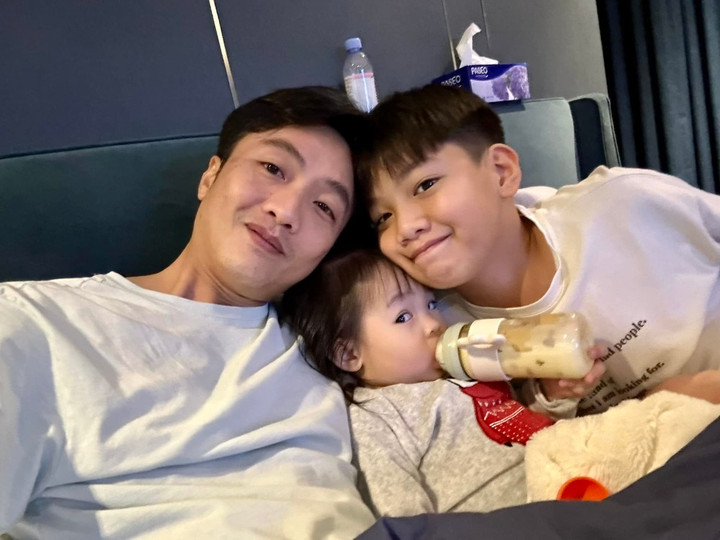 Con trai Hồ Ngọc Hà cao vượt bố dù mới 12 tuổi - 8