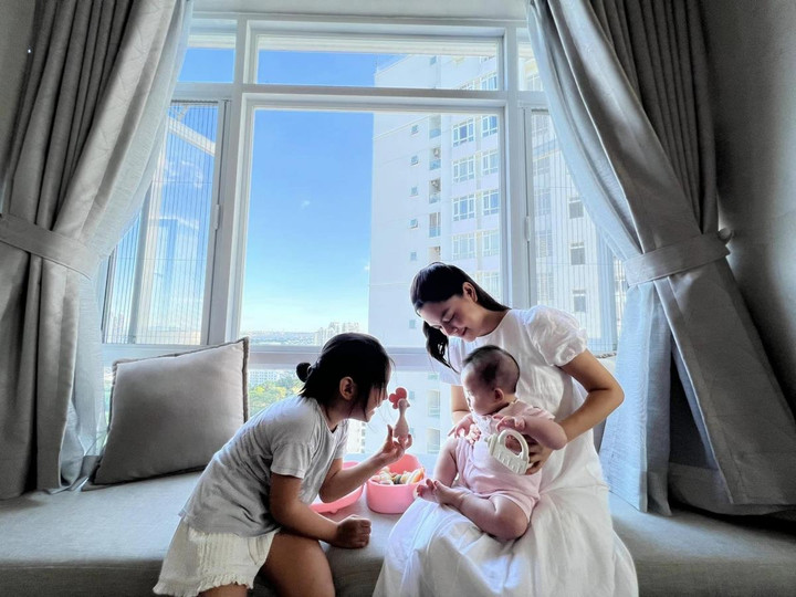 Phạm Quỳnh Anh khoe khoảnh khắc vui vẻ của 4 mẹ con, dân mạng chú ý ngoại hình - 3