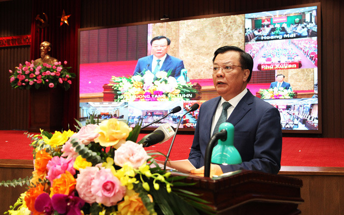 Bí thư Thành uỷ Hà Nội Đinh Tiến Dũng đối thoại với phụ nữ Thủ đô - 1