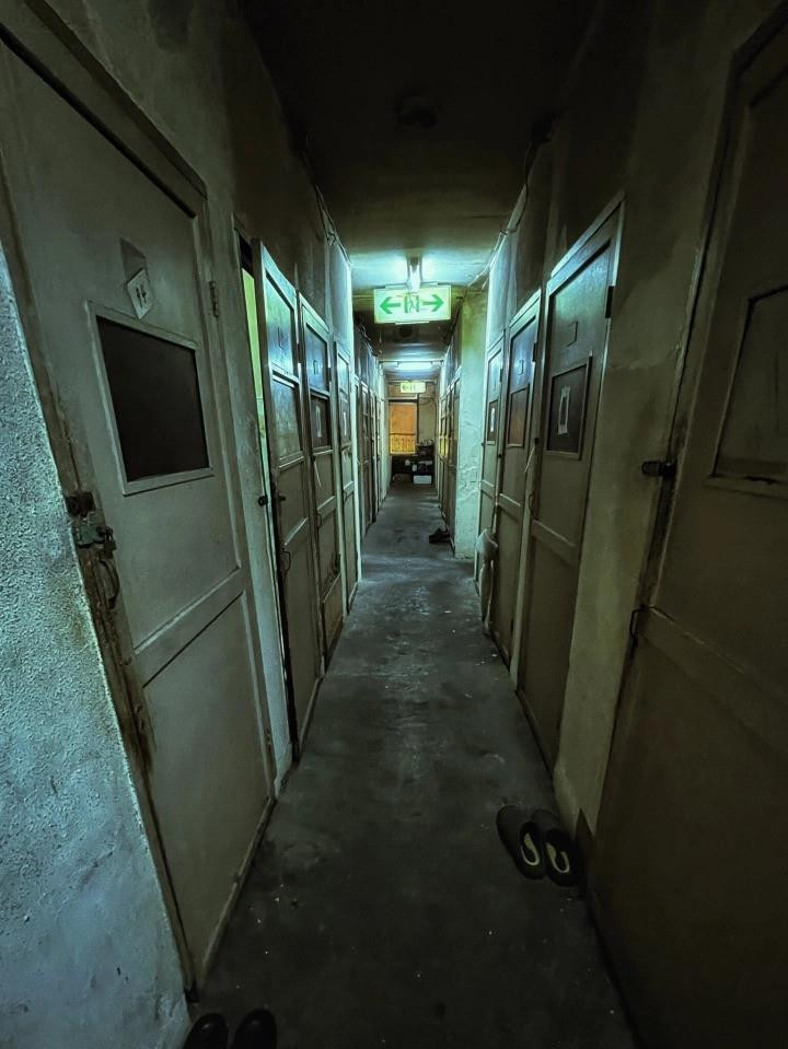 Thuê phòng siêu rẻ ở Nhật, du khách vừa sốc vừa cười ra nước mắt