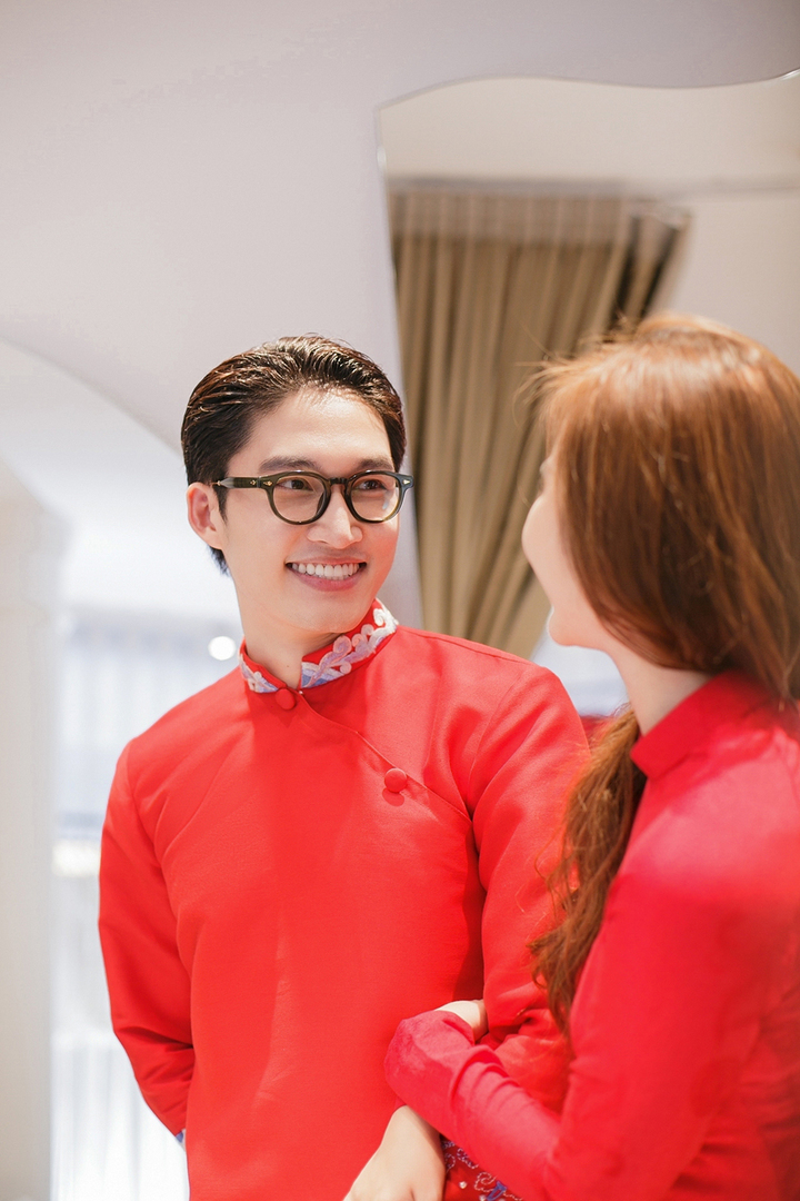 Đình Tú cùng Huyền Lizzie đi thử áo dài cưới - 3