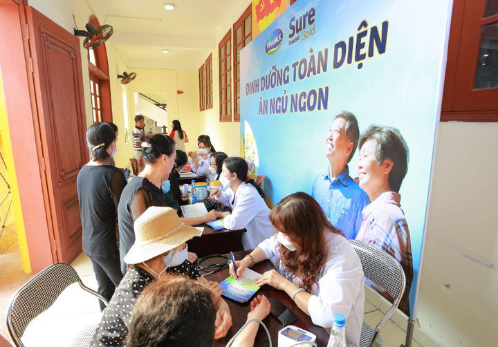 Hơn 700 người cao tuổi Hải Phòng tham gia ngày hội 'Sống khỏe, sống thanh xuân' - 3