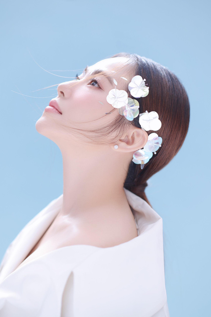 Lương Bích Hữu: Hãy cứ sống chân thành rồi mọi người sẽ hiểu, dù là sớm hay muộn - 3