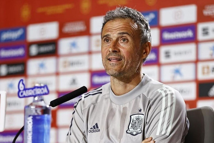 HLV Luis Enrique: Tây Ban Nha hoảng loạn, Nhật Bản xứng đáng đầu bảng - 1