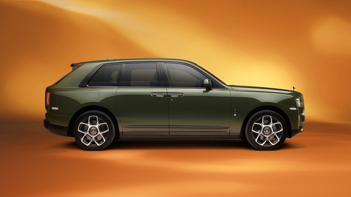 Rolls-Roycera mắt phiên bản ‘Cullinan – Inspired by Fashion’ - 5