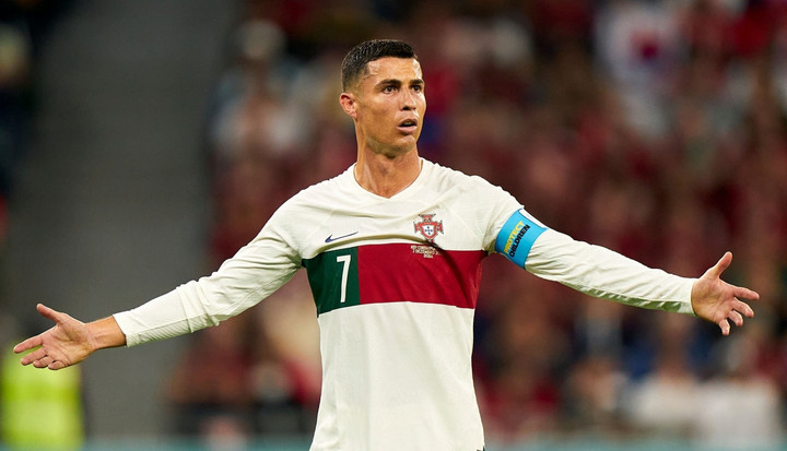 Trực tiếp bóng đá Bồ Đào Nha 6-1 Thụy Sỹ: Ronaldo vào sân - 13