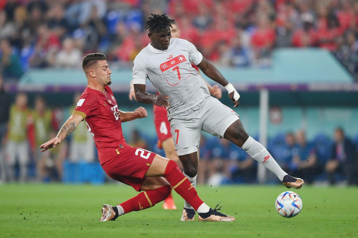 Trực tiếp bóng đá Serbia 2-3 Thuỵ Sỹ: Thế trận đảo chiều - 3