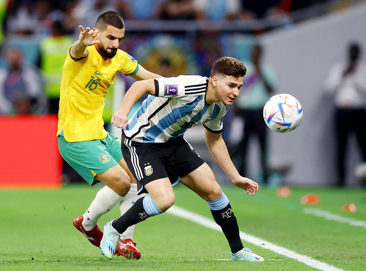 Trực tiếp bóng đá Argentina 2-1 Australia: Thắp lại hy vọng - 12