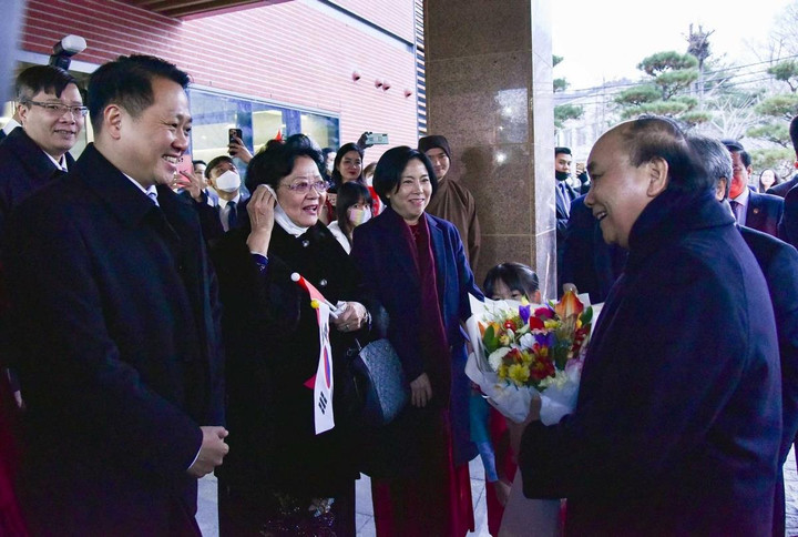 Cần nâng cao tầm trí tuệ của người Việt Nam tại một nước phát triển như Hàn Quốc - 6