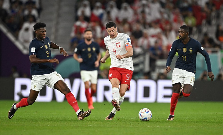 Trực tiếp bóng đá Pháp 3-1 Ba Lan: Lewandowski ghi bàn danh dự - 1