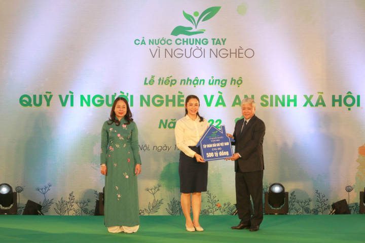 Petrovietnam ủng hộ 500 tỷ đồng cho Quỹ 'Vì người nghèo' và an sinh xã hội - 1