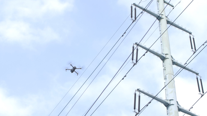 EVNHANOI nỗ lực tuyên truyền về an toàn hành lang lưới điện - 4