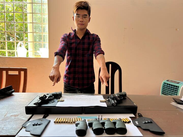 Bắt nam thanh niên tới Tây Ninh thuê nhà để buôn súng - 1