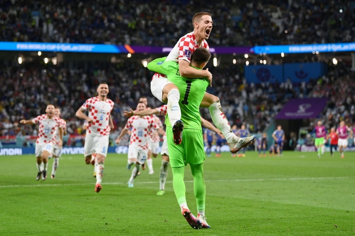 Nhật Bản sút phạt đền kém hay thủ môn Croatia xuất sắc? - 1