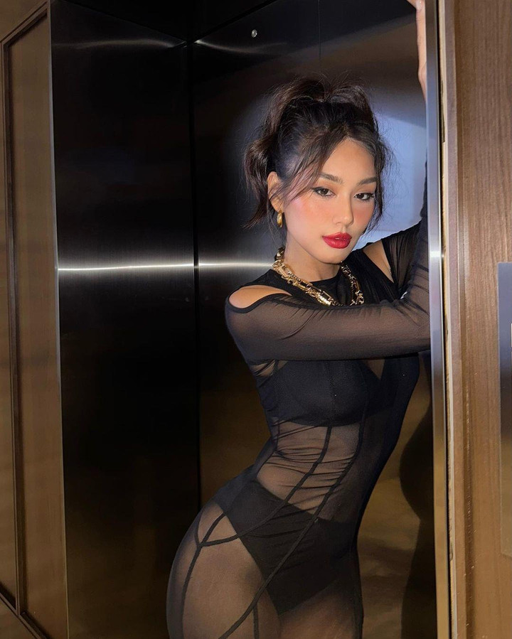 Ngắm sao Việt diện váy xuyên thấu gợi cảm mà vẫn thanh lịch - 4