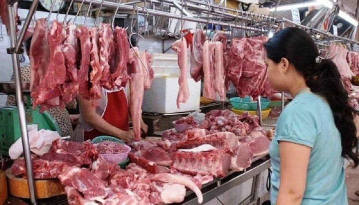 Giá heo hơi hôm nay 8/12: Giảm tiếp 1.000 - 3.000 đồng/kg - 2