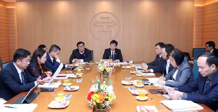 Đại biểu HĐND Hà Nội: Cần phân tích nguyên nhân viên chức y tế, giáo dục bỏ việc - 3