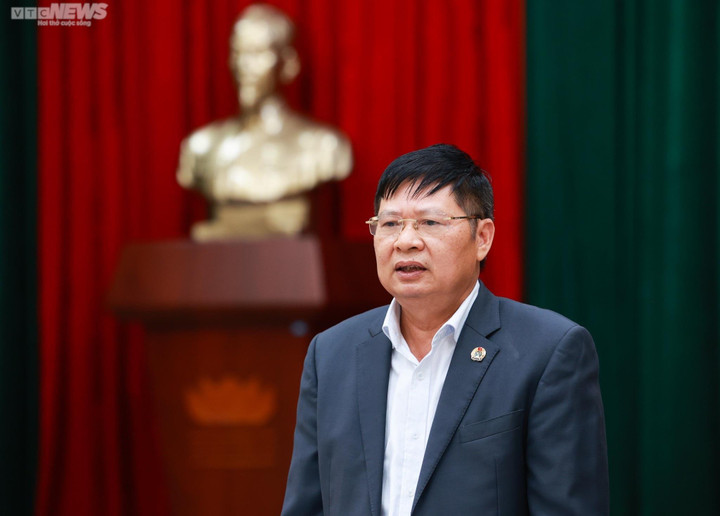 'Cùng nhau làm nên Tết' tặng 8.000 phần quà cho người lao động - 3