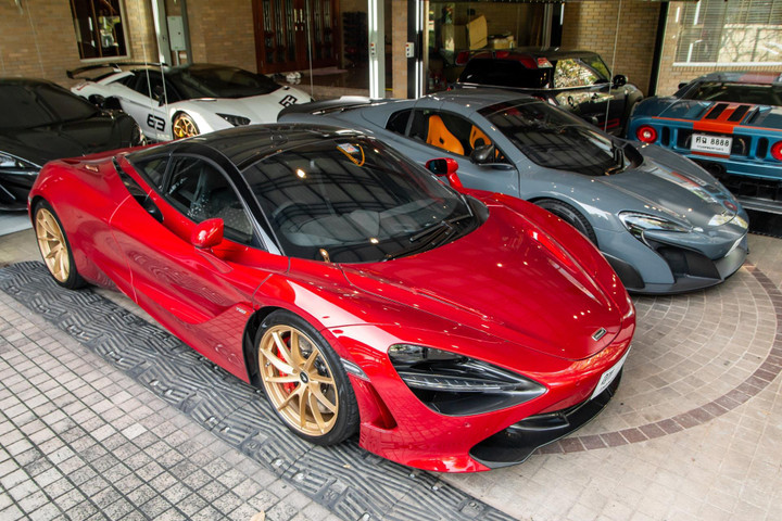 Ngắm bộ sưu tập siêu xe hàng hiếm tại Thái Lan - 4