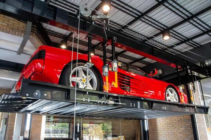 Ngắm bộ sưu tập siêu xe hàng hiếm tại Thái Lan - 5