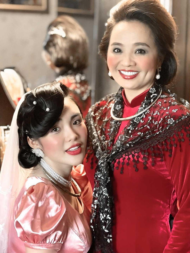 Nhật Hạ gây thương nhớ khi mặc váy cưới vintage đẹp cuốn hút - 3