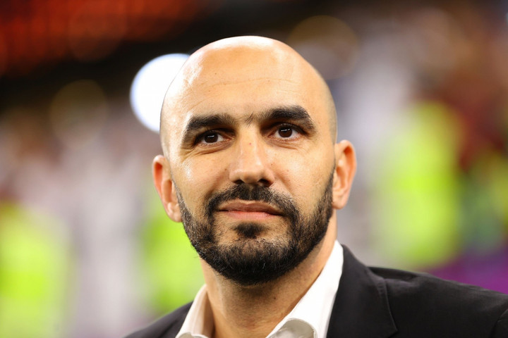 HLV Maroc đọc vị đối thủ, Tây Ban Nha chuyền bóng hơn 1.000 lần cũng vô dụng - 1